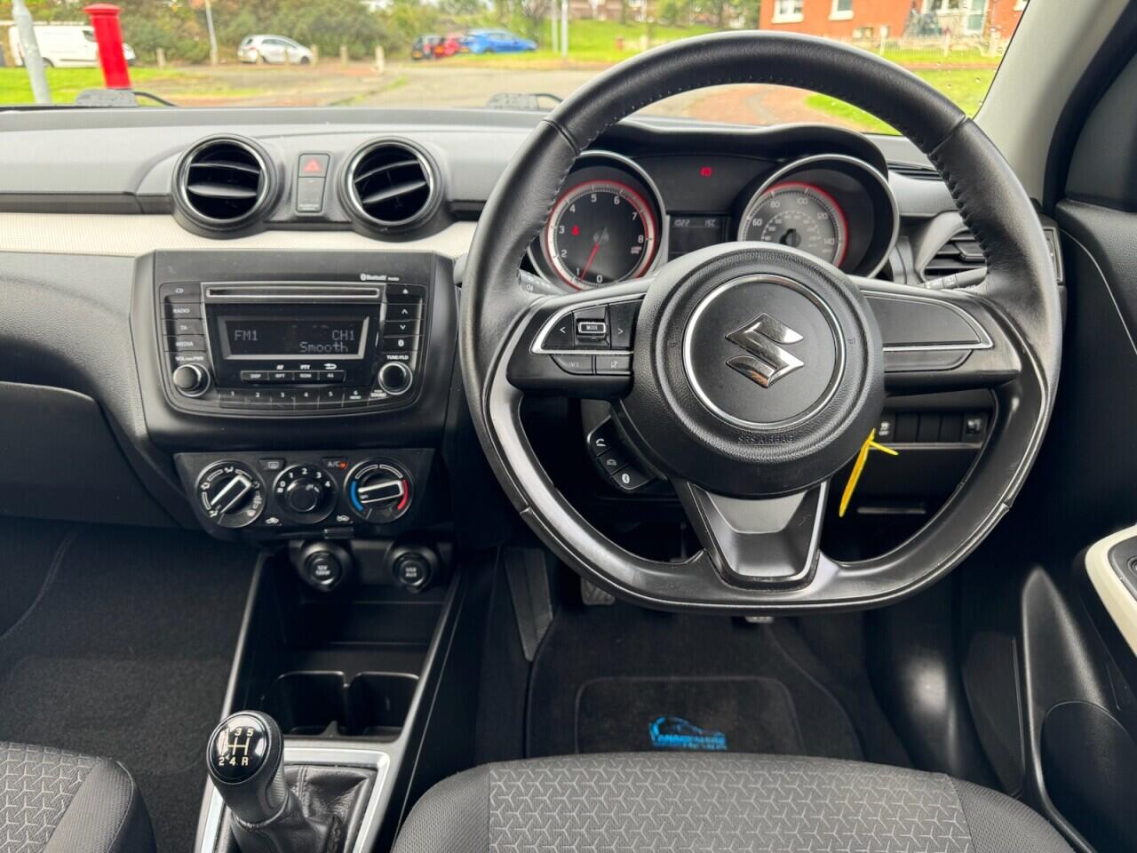 Suzuki Swift view 20