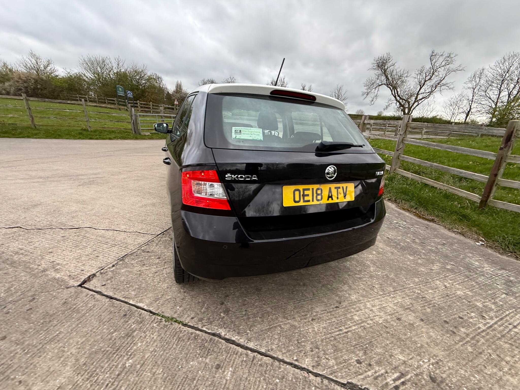 Skoda Fabia 1.0 TSI Colour Edition Euro 6 (s/s) 5dr — photo 15 of 90