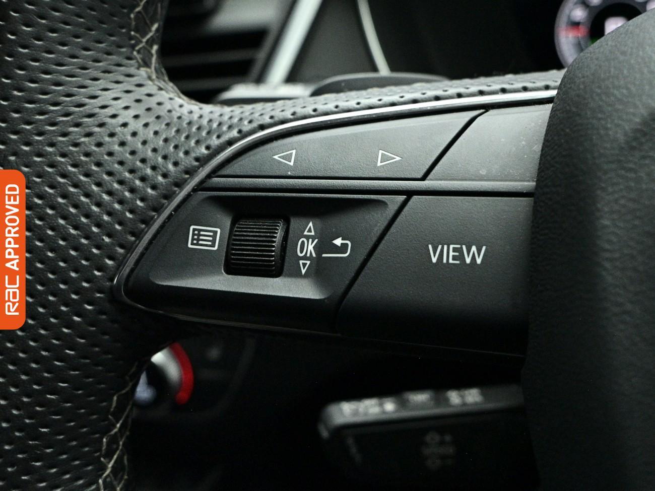 Audi Q5 view 27