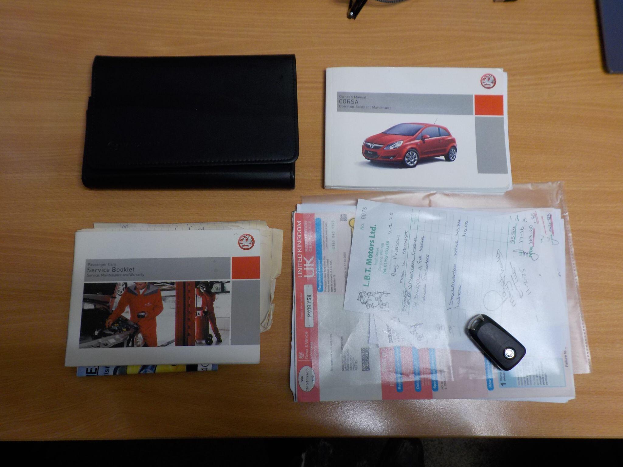 Vauxhall Corsa 1.2i 16v Breeze 3dr