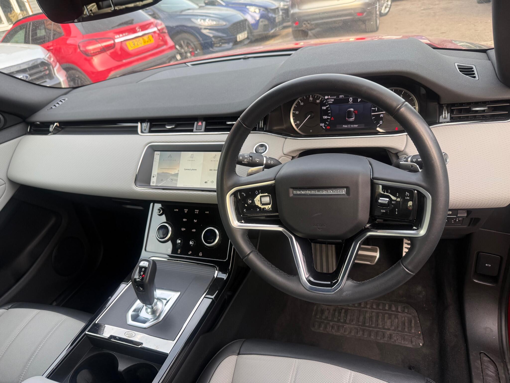 Land Rover Range Rover Evoque view 16
