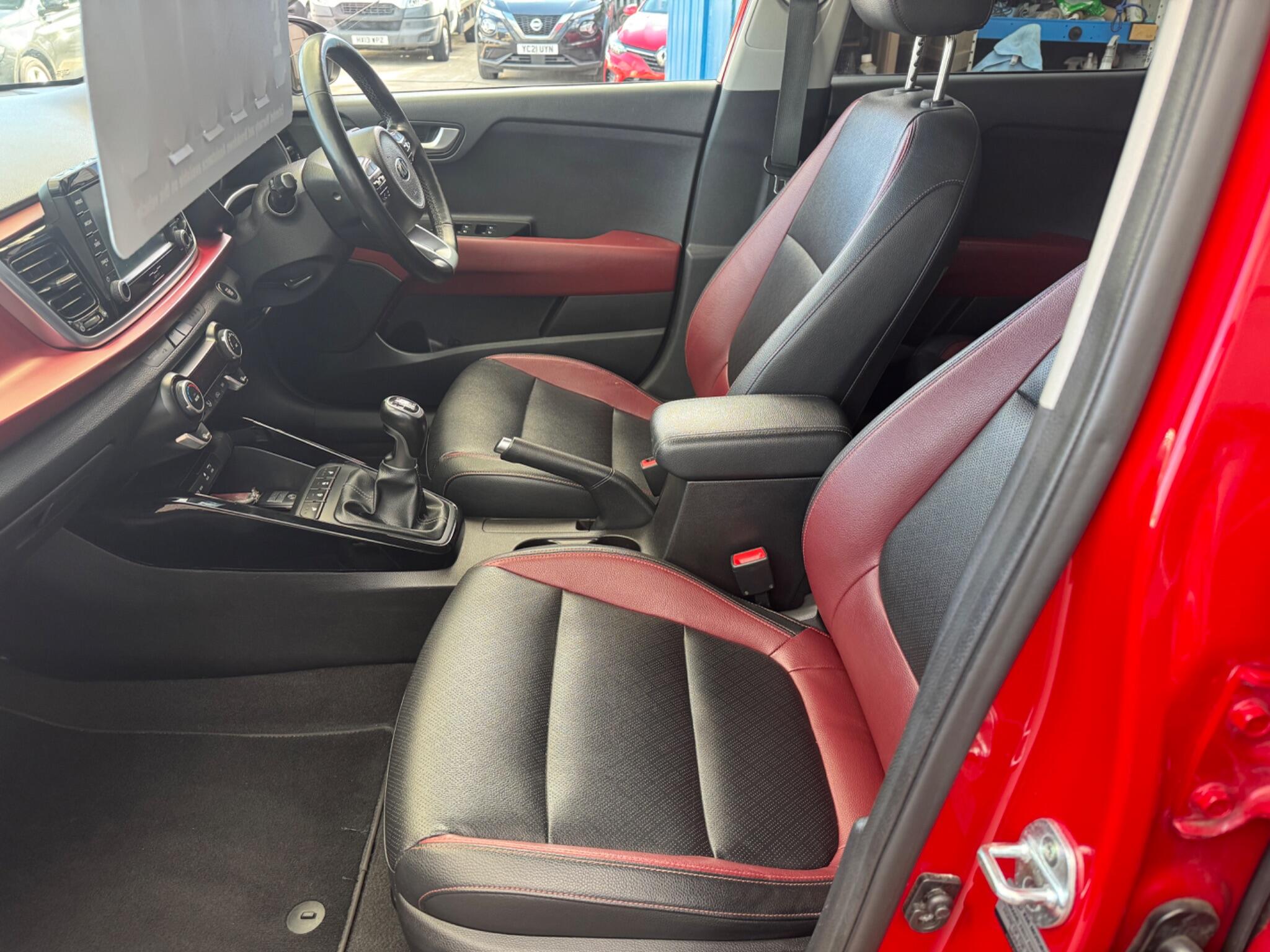 Kia Rio view 21