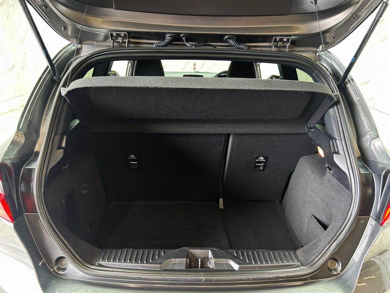 Ford Fiesta view 21