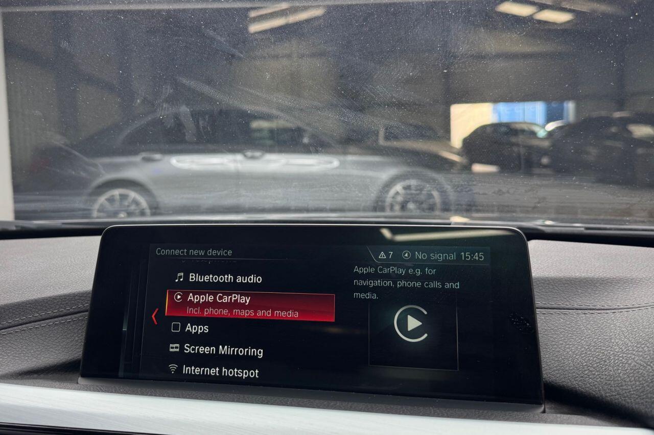 BMW 4 Series view 32