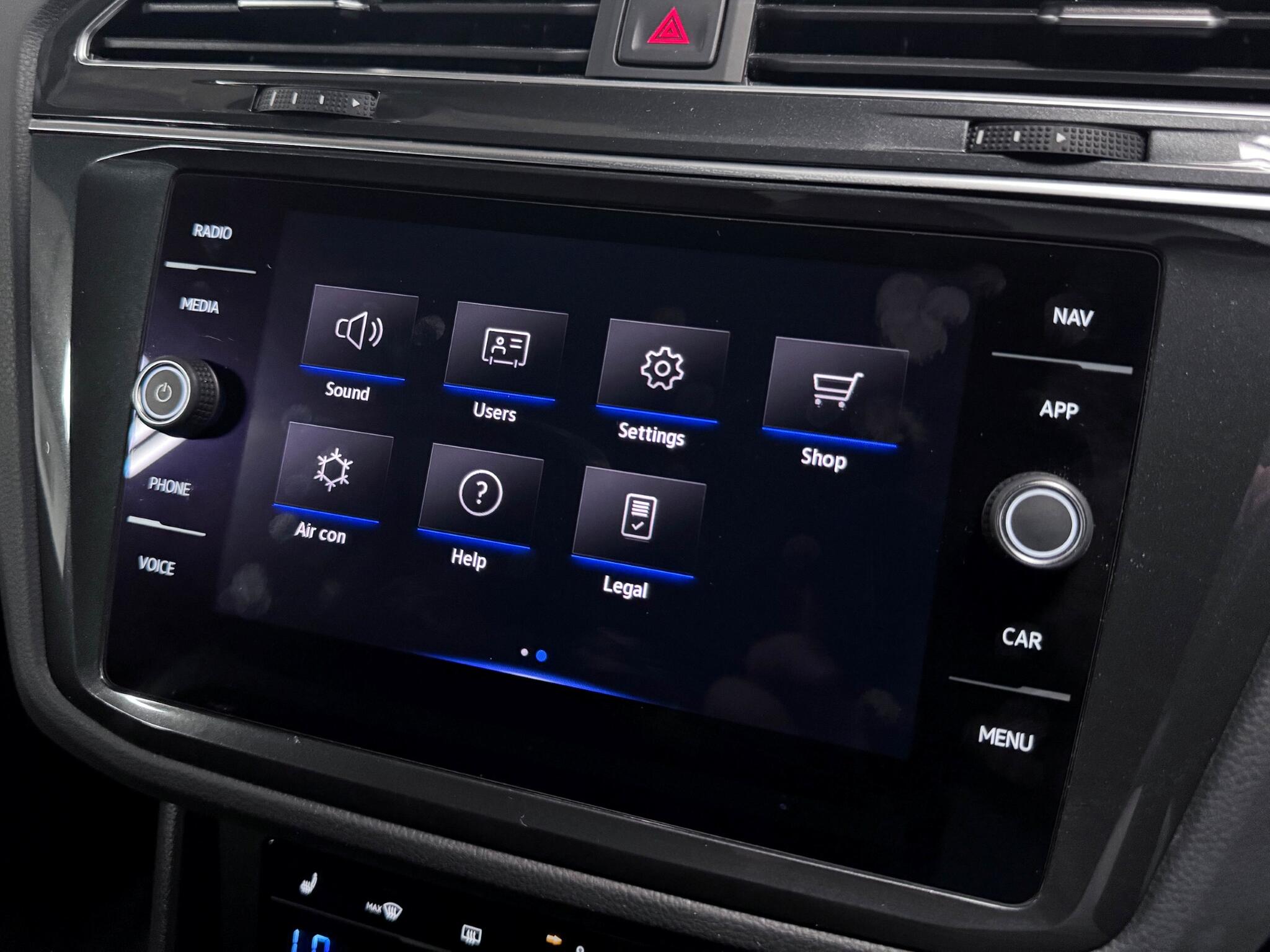 Volkswagen Tiguan view 57