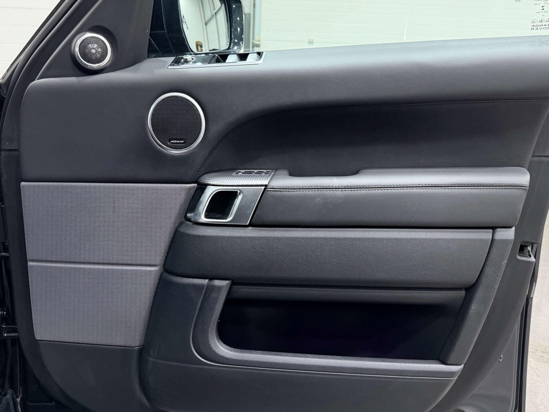 Land Rover Range Rover Sport view 39
