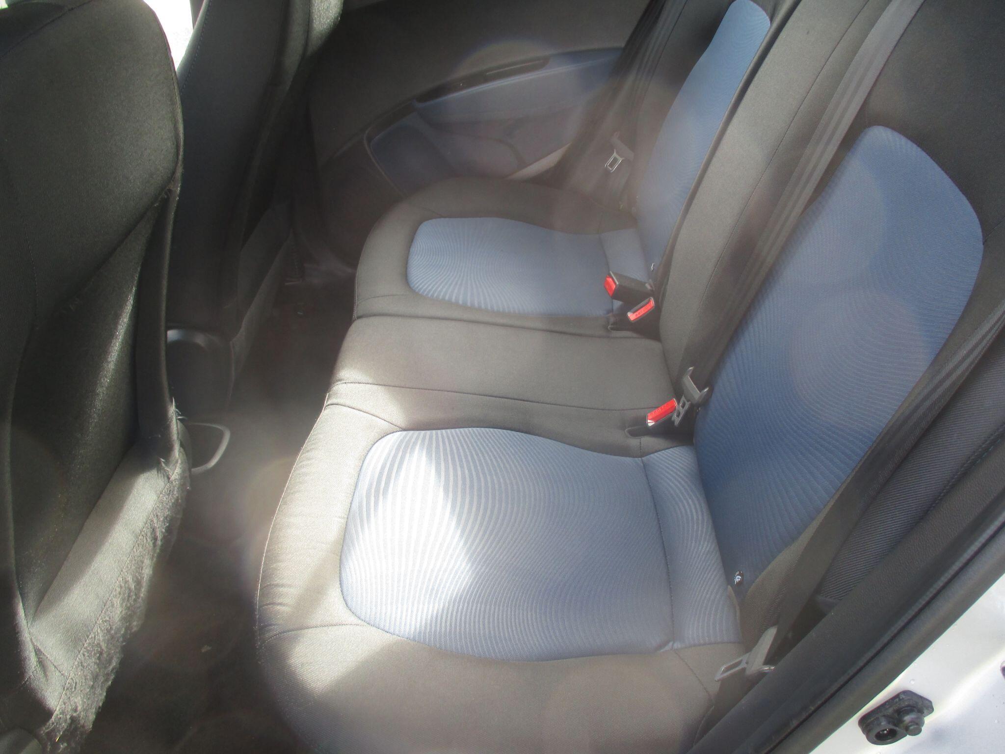 Hyundai I10 view 29