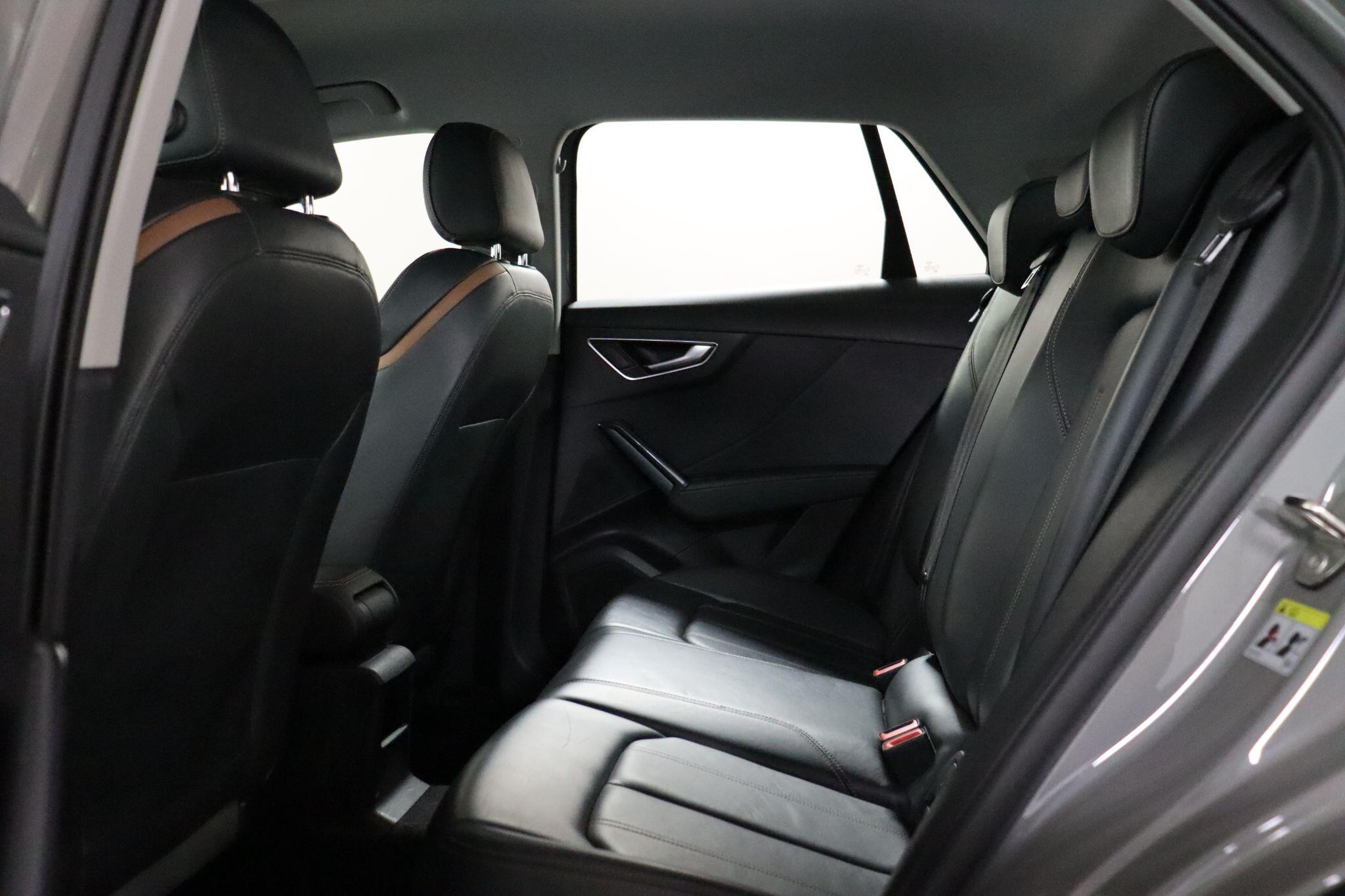 Audi Q2 view 40