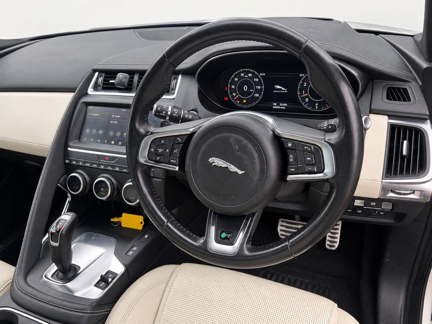 Jaguar E-Pace view 18