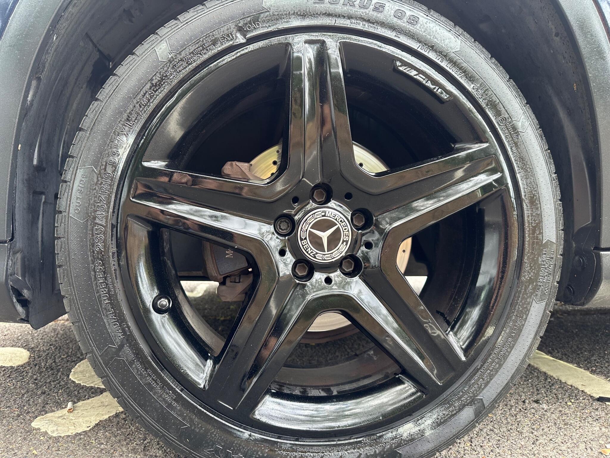 Mercedes-Benz Gla view 19