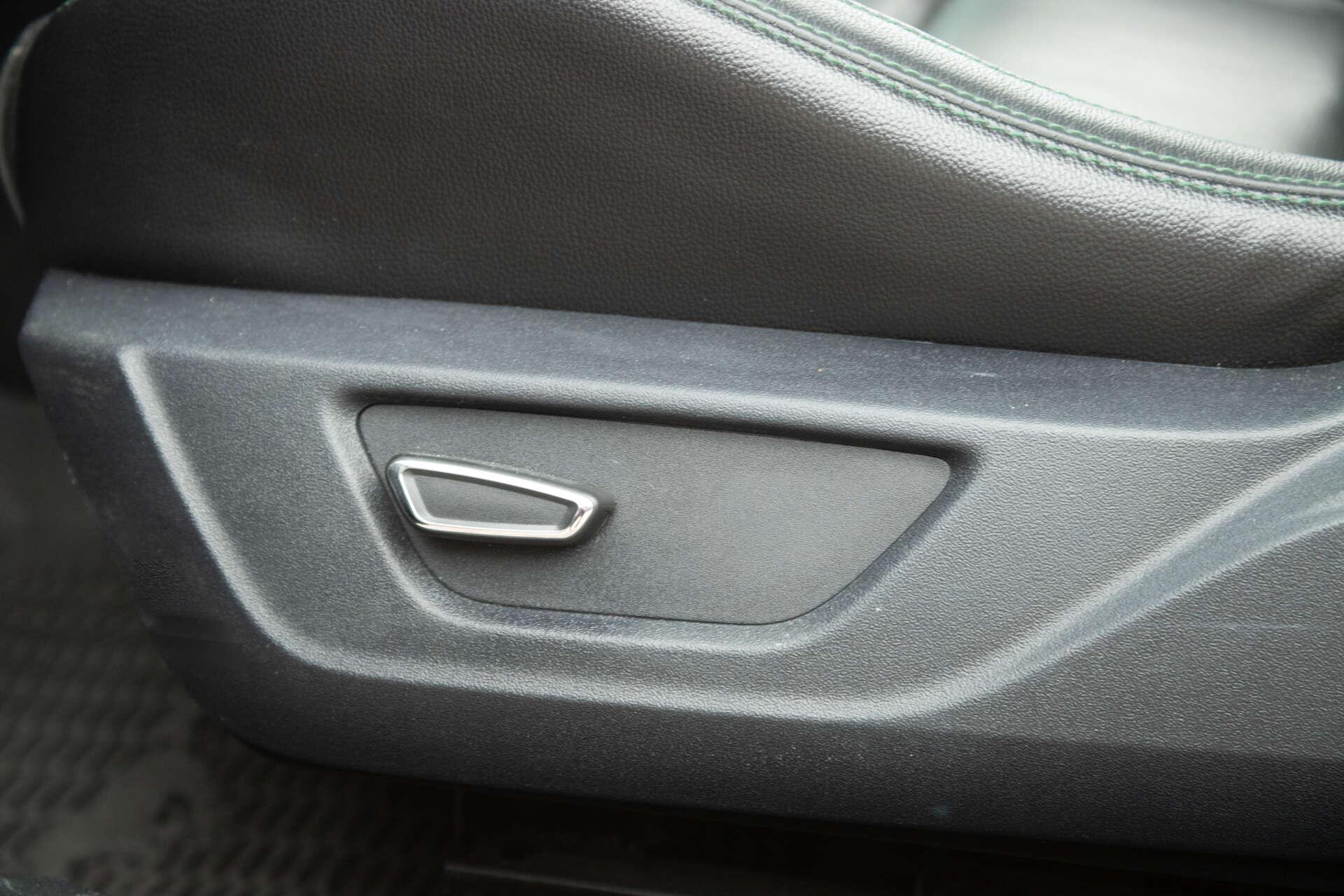 Ford Mustang view 42