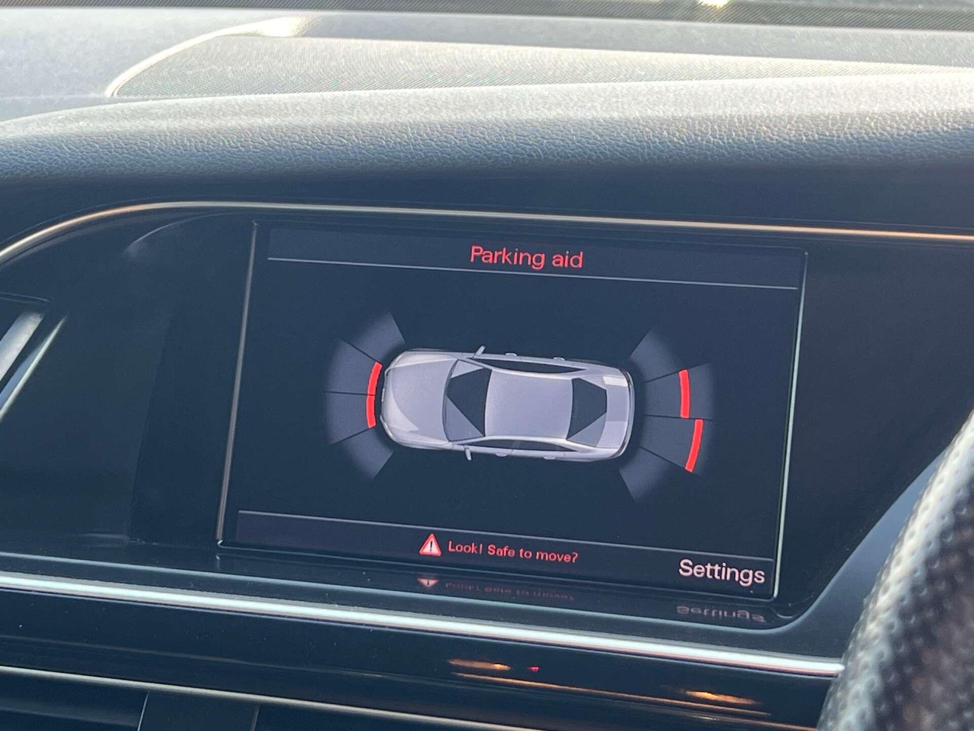 Audi A4 view 18