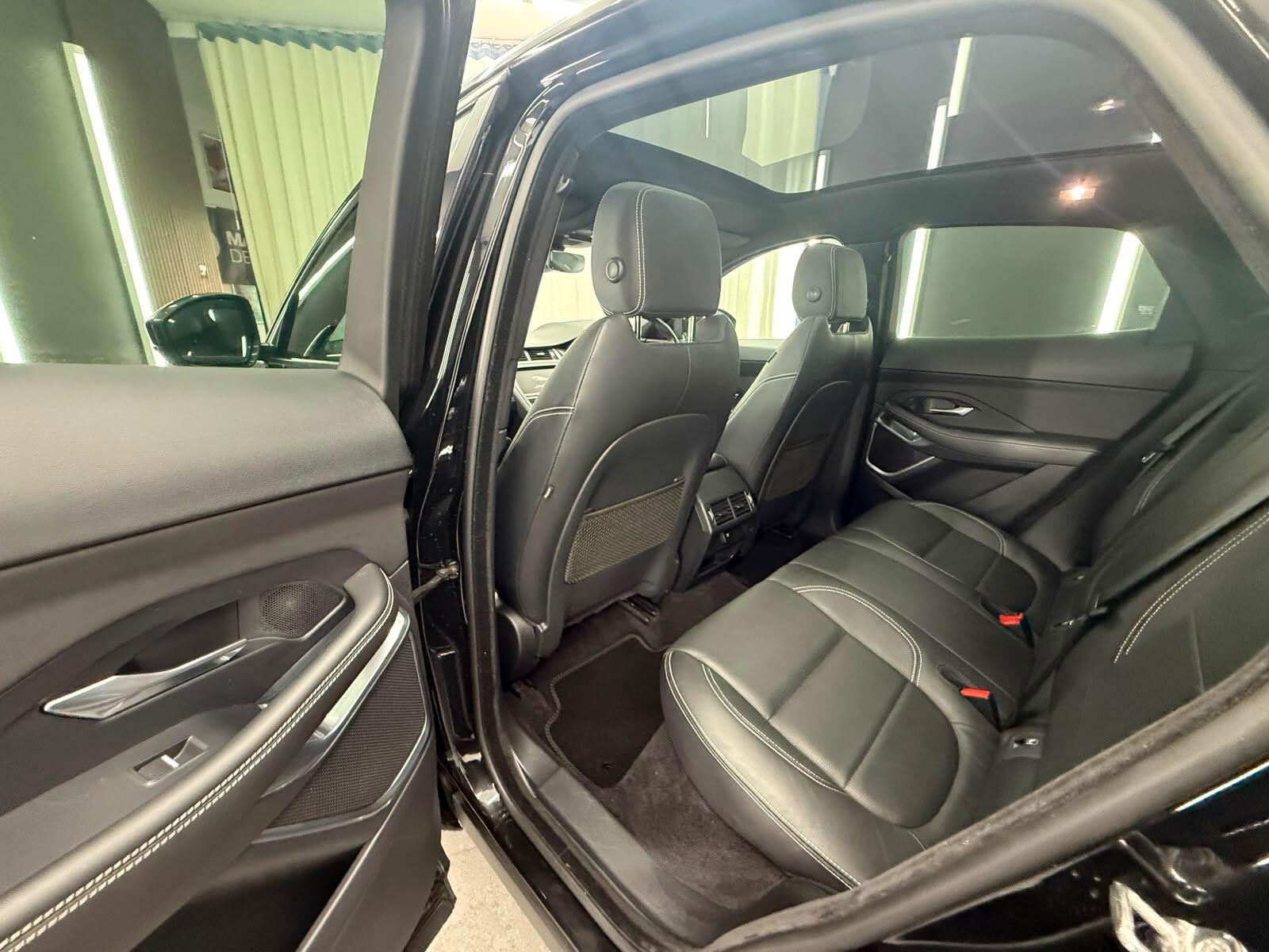Jaguar E-Pace view 30