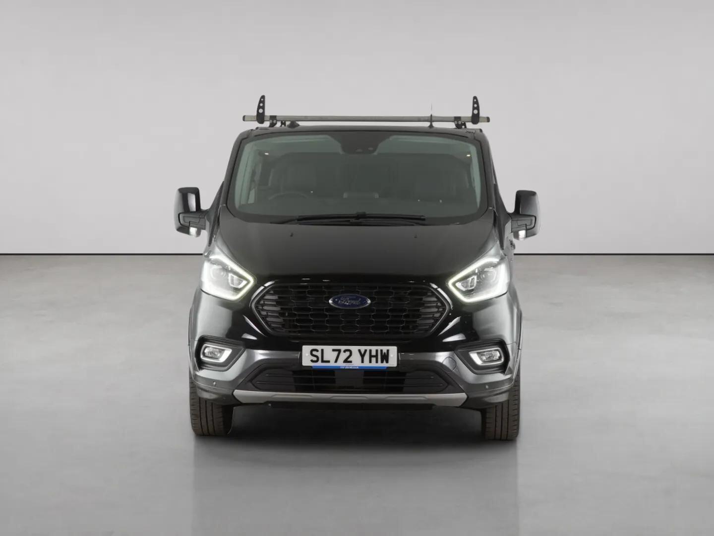 Ford Transit Custom view 5