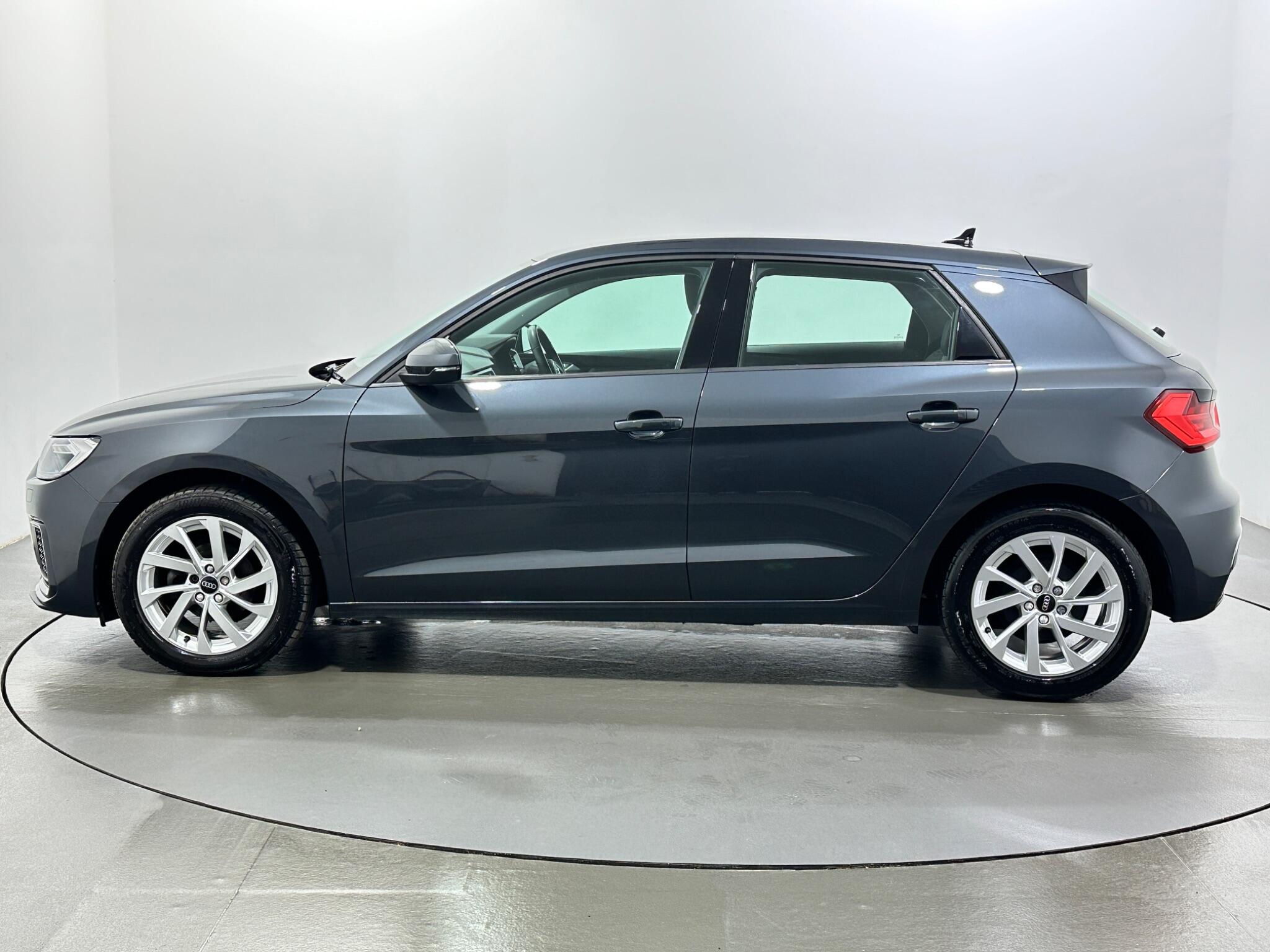 Audi A1 view 5