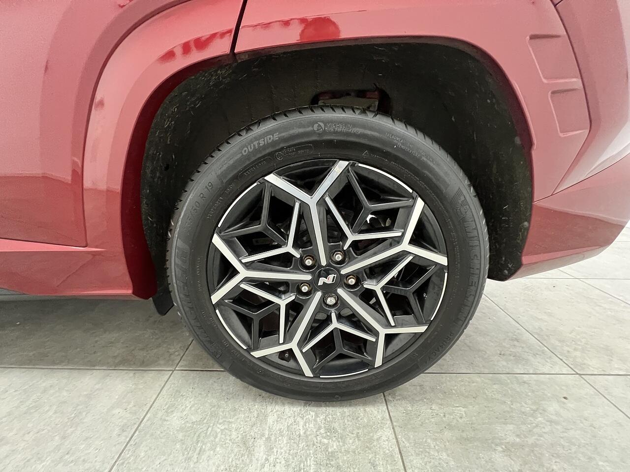 Hyundai Tucson view 21