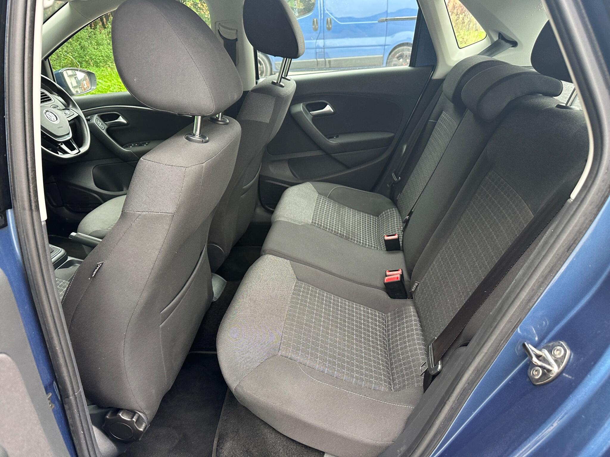 Volkswagen Polo view 21