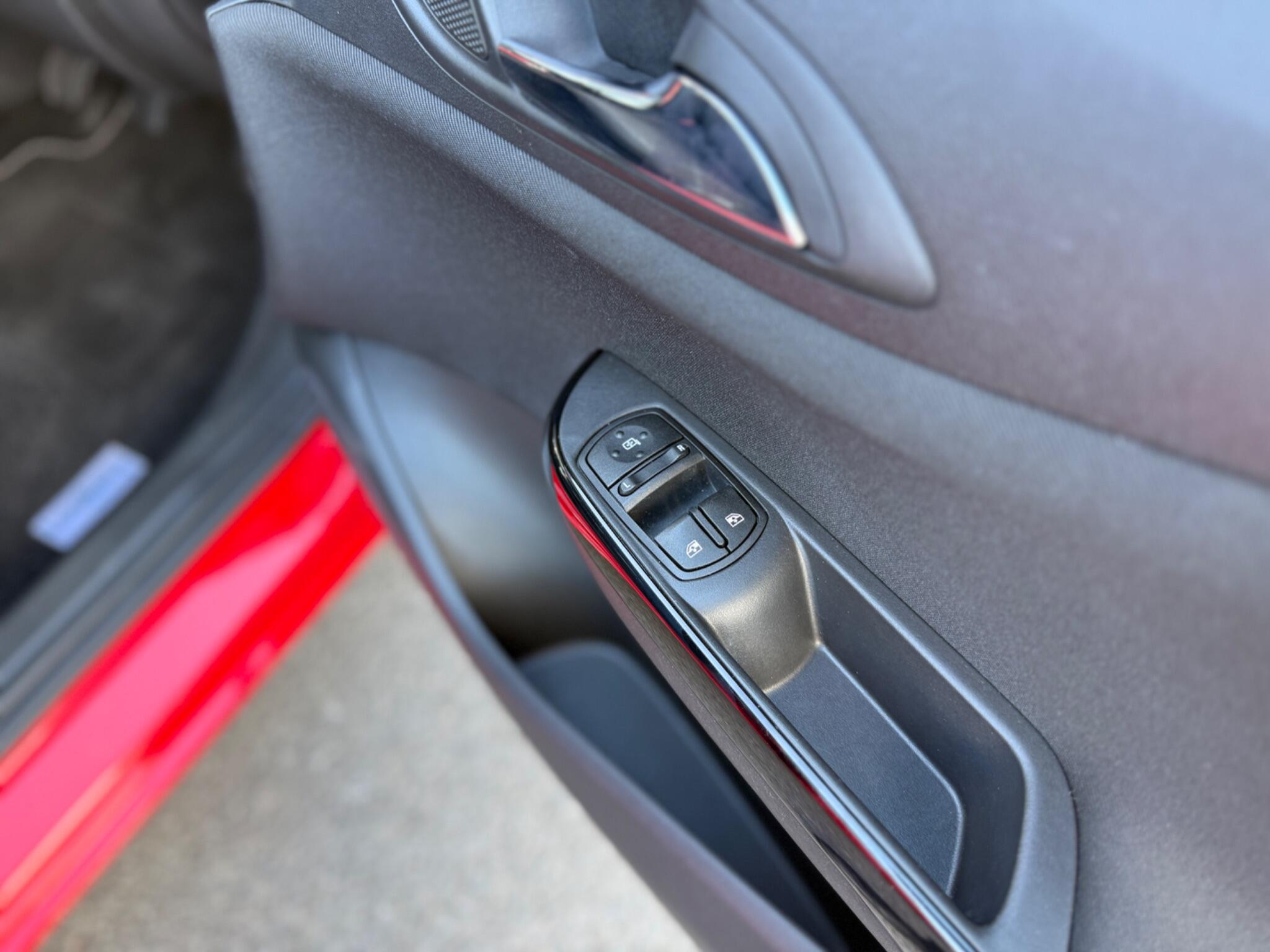 Vauxhall Corsa view 20