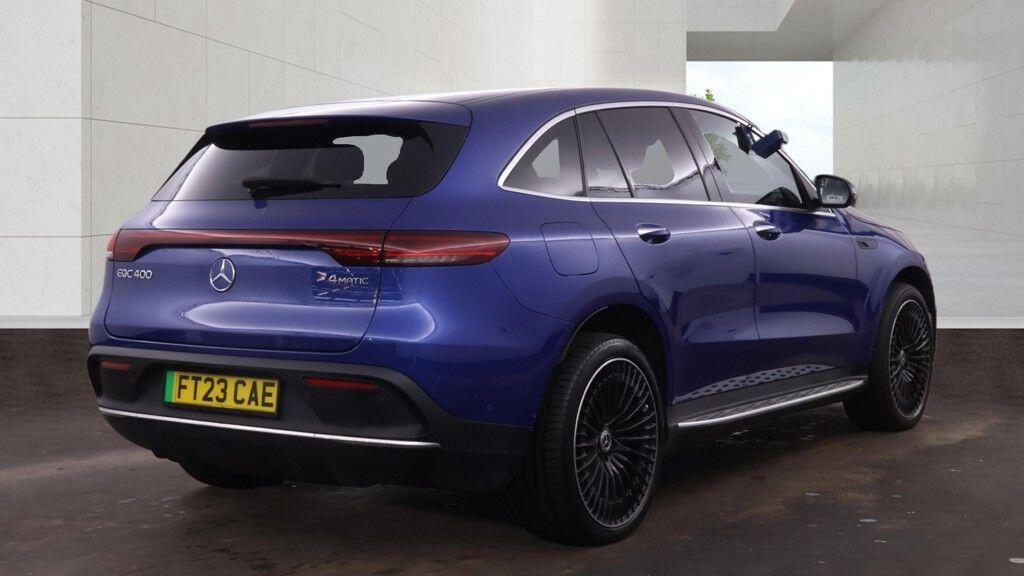 Mercedes-Benz Eqc view 4