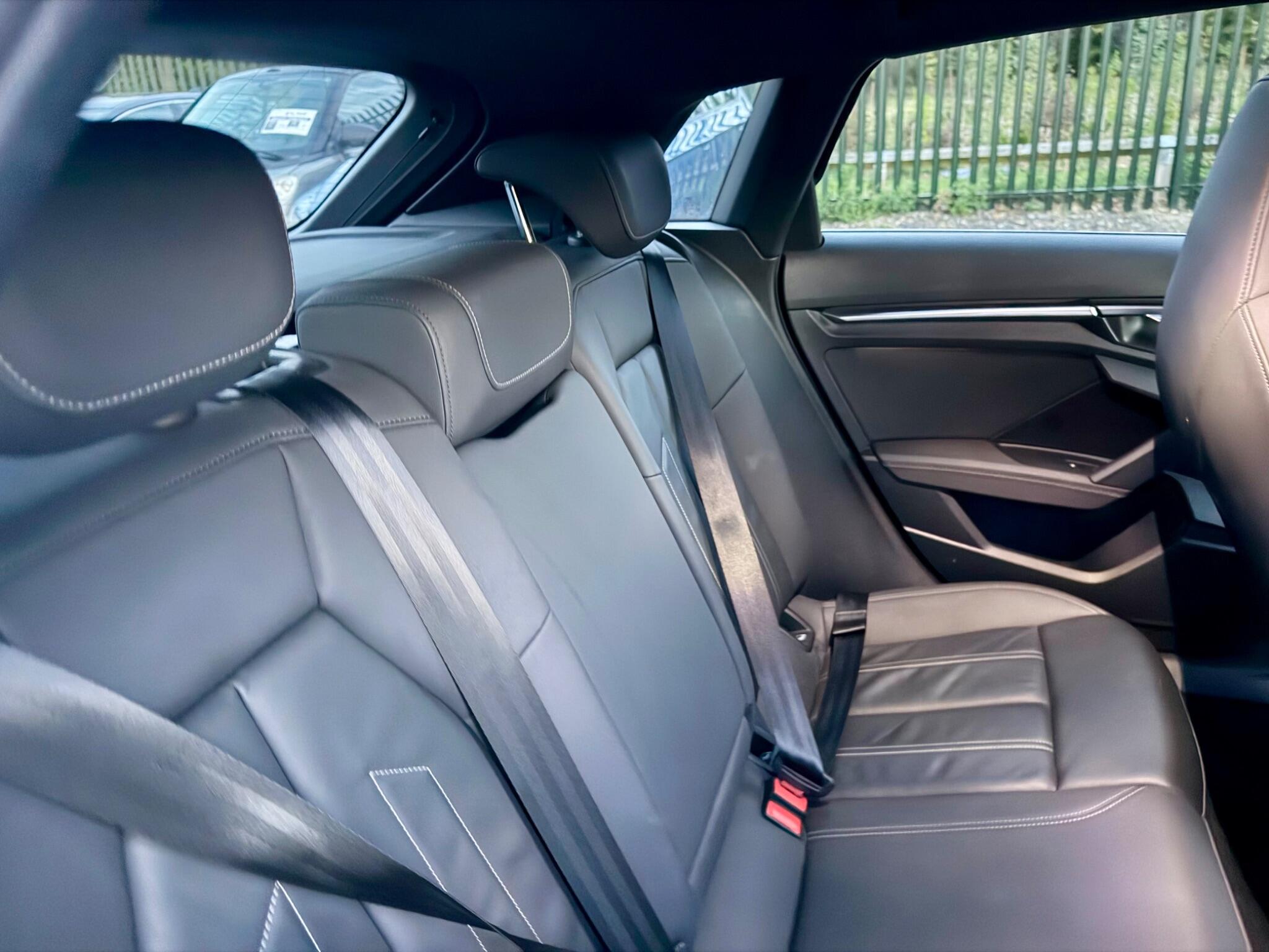 Audi A3 view 24