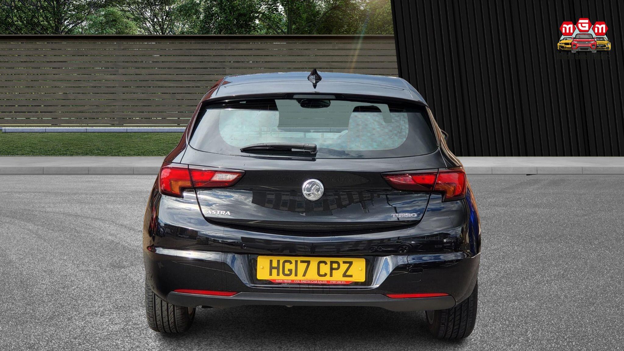 Vauxhall Astra view 7