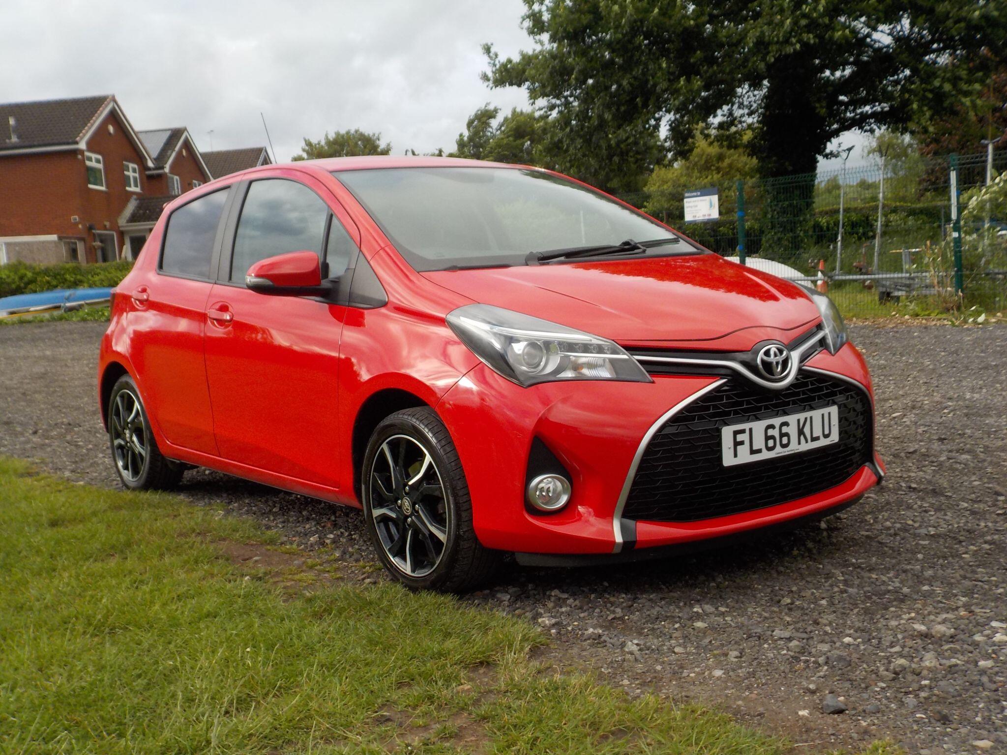 Toyota Yaris 1.33 Dual VVT-i Design Euro 6 5dr