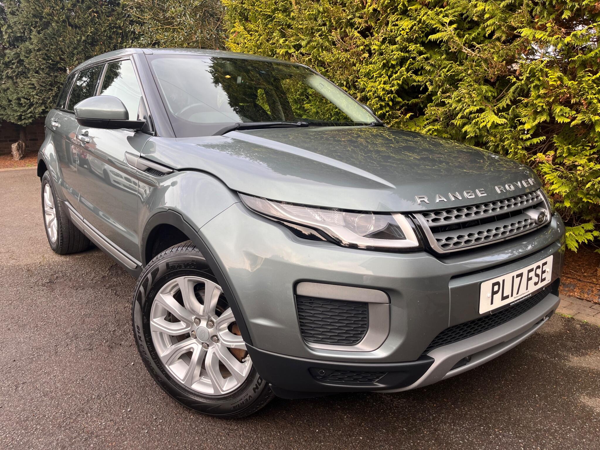Land Rover Range Rover Evoque view 22