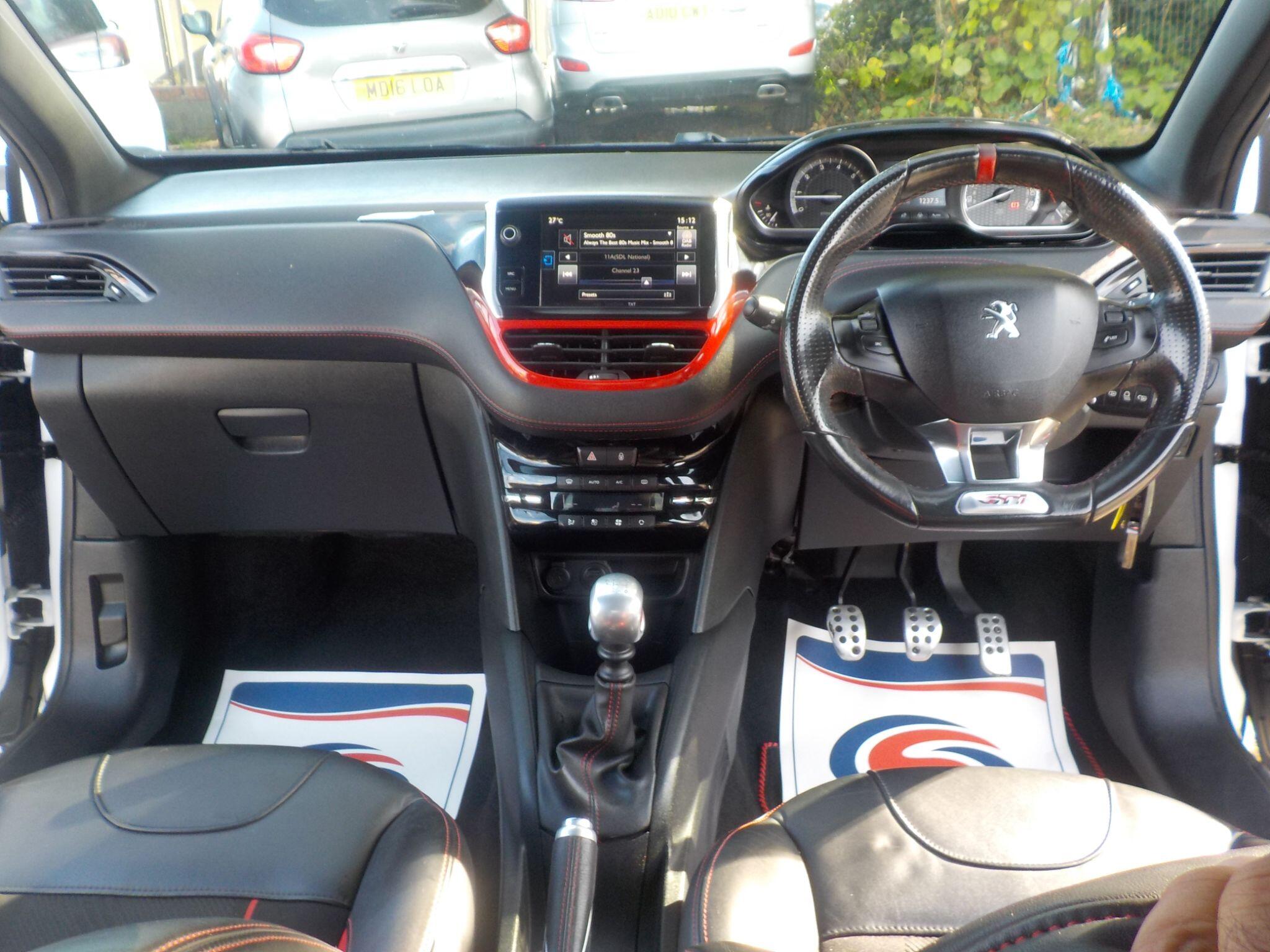 Peugeot 208 1.6 THP GTi Euro 5 3dr