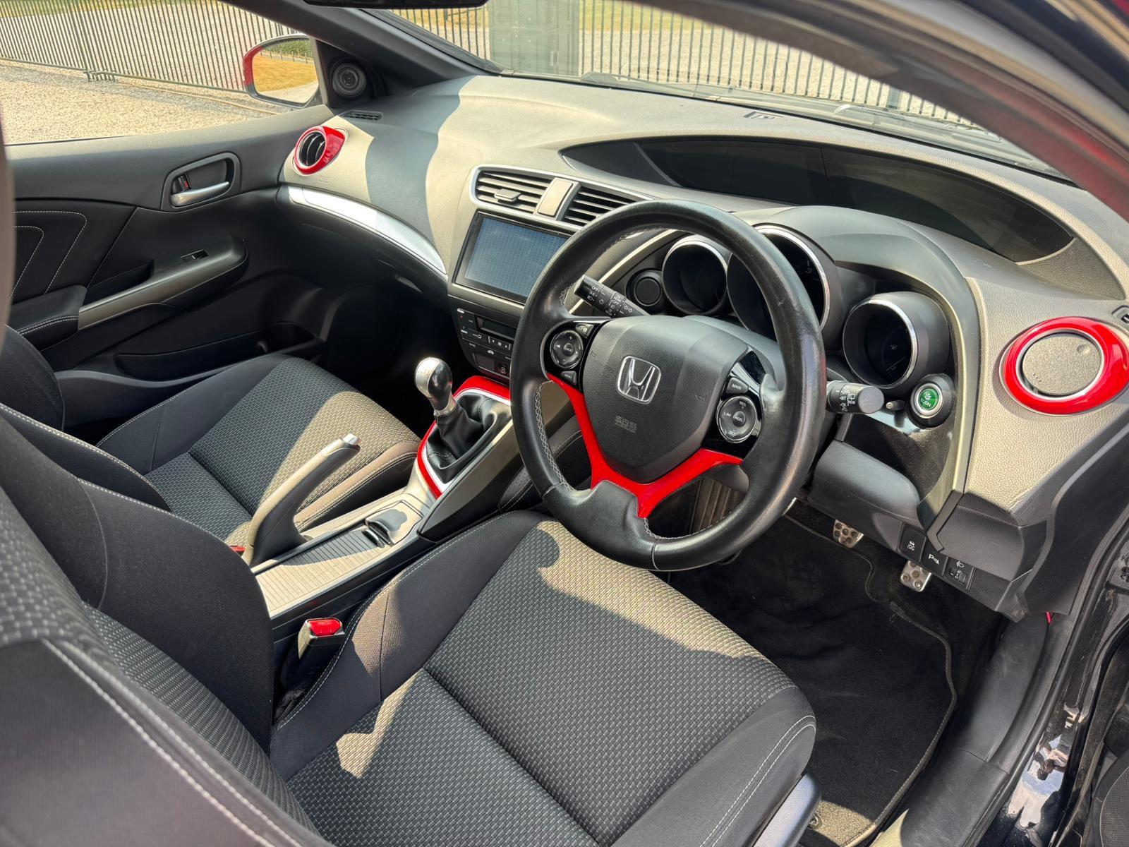 2016 Honda Civic 1.8 i-VTEC Sport Euro 6 (s/s) 5dr • 54,900 miles image 12