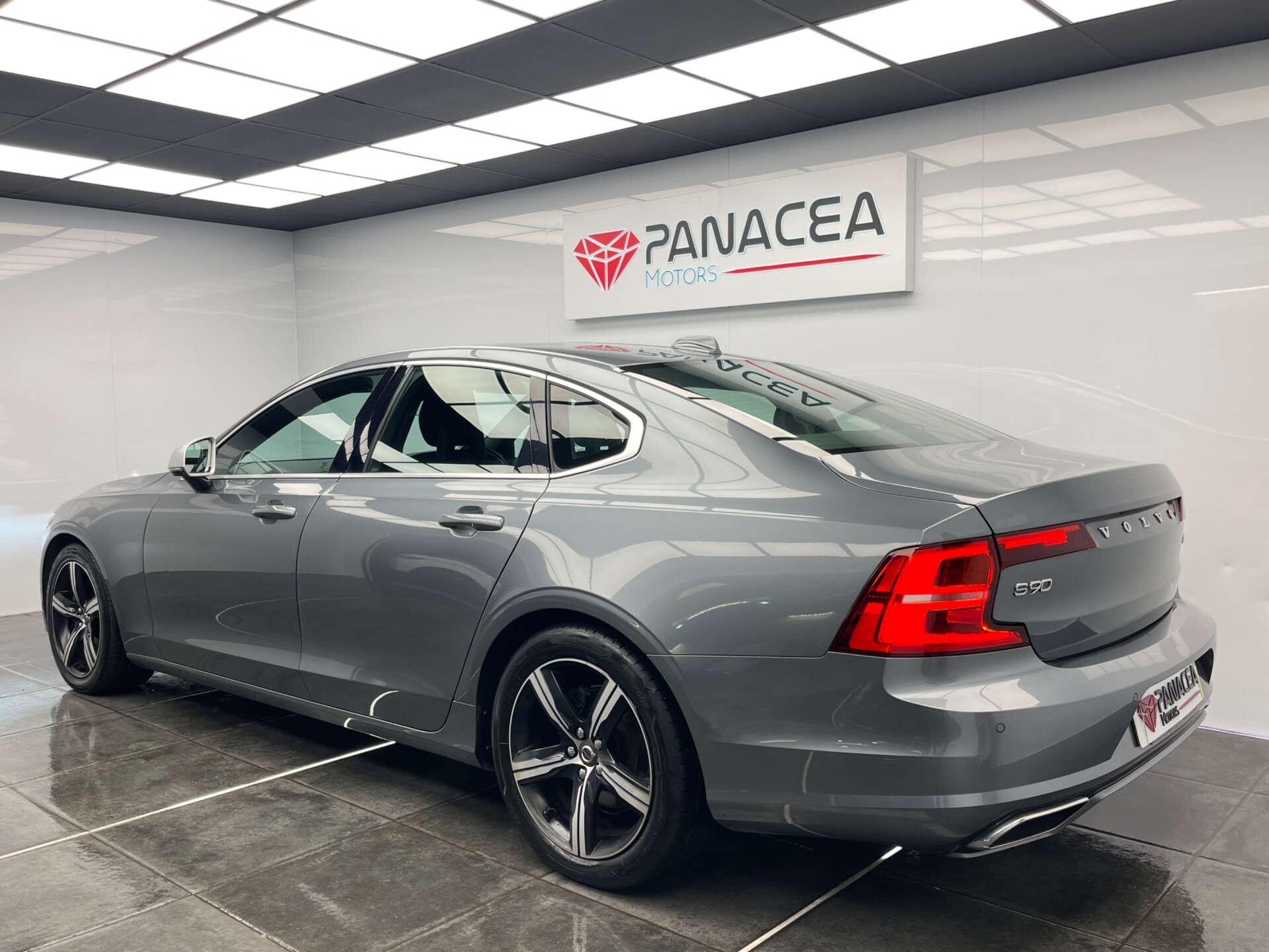 Volvo S90 view 28