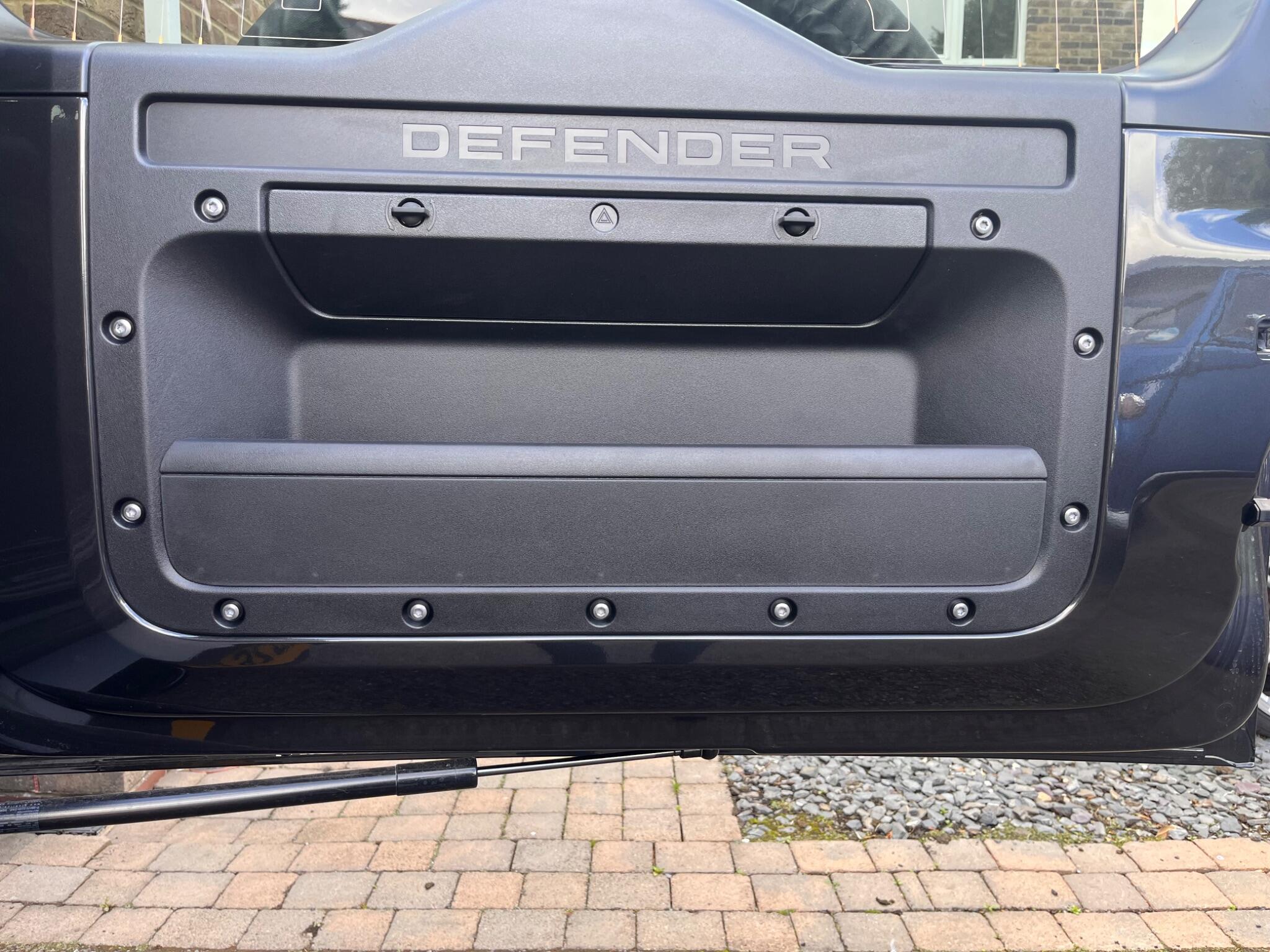 Land Rover Defender view 46