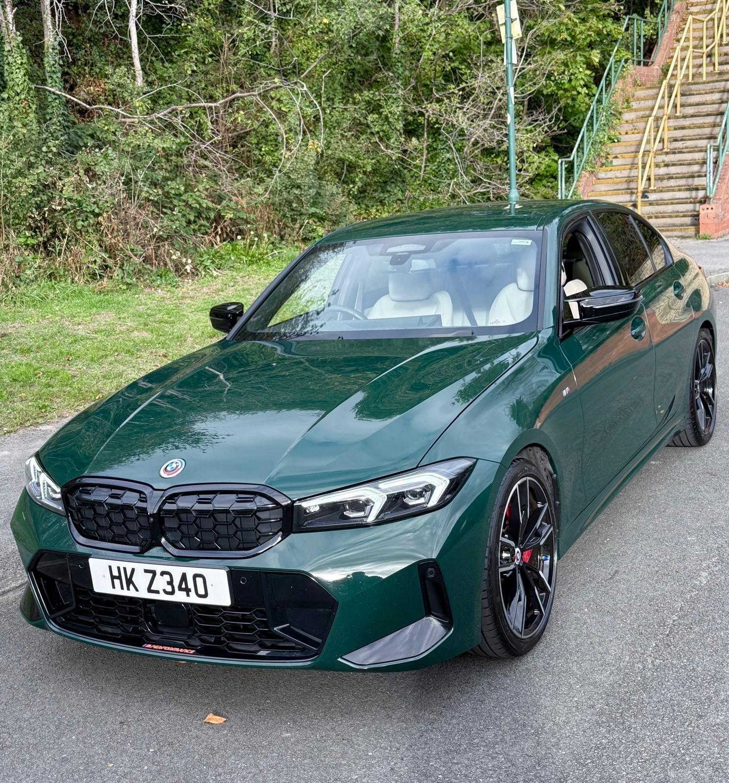 BMW 3 Series view 90