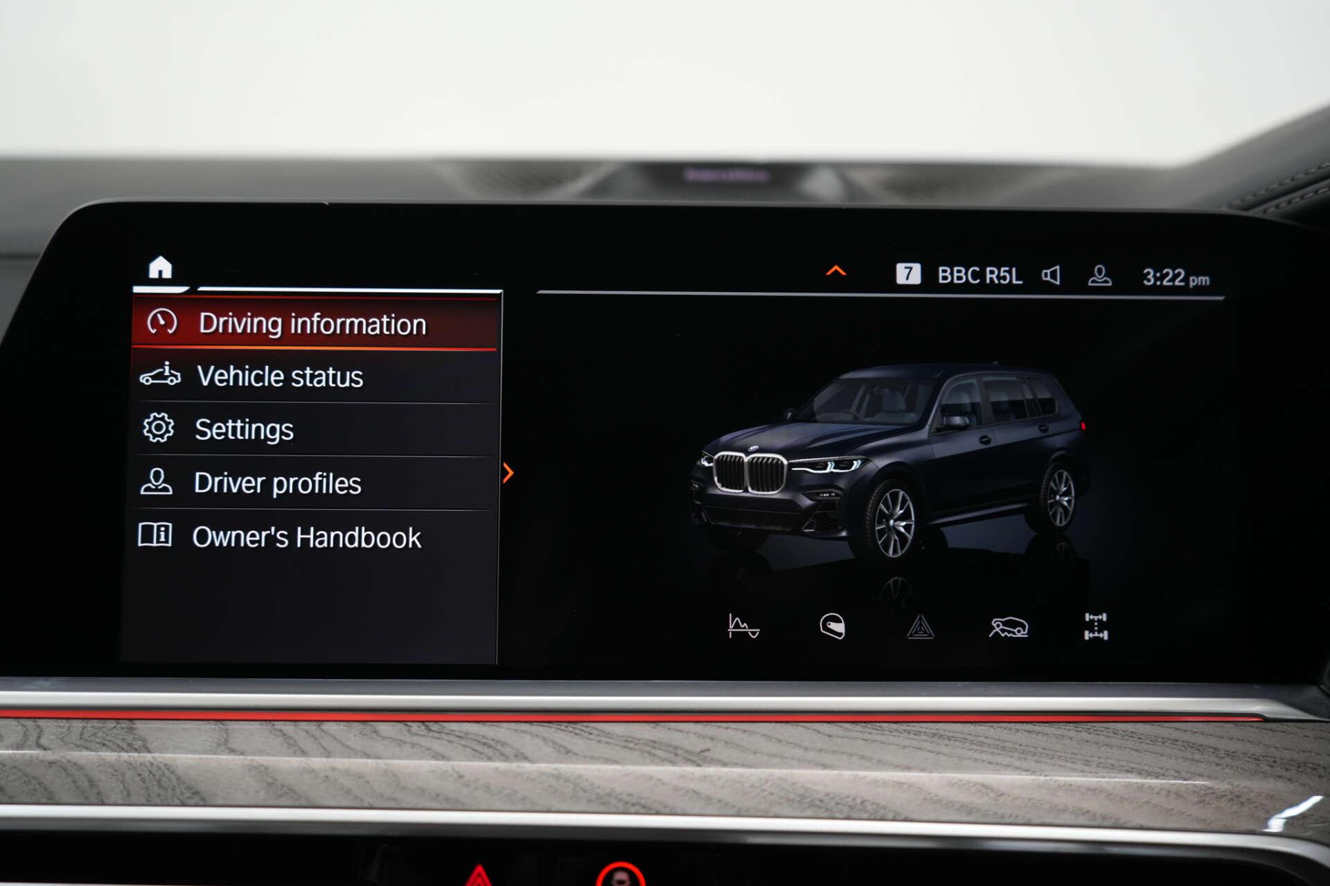 BMW X7 view 44