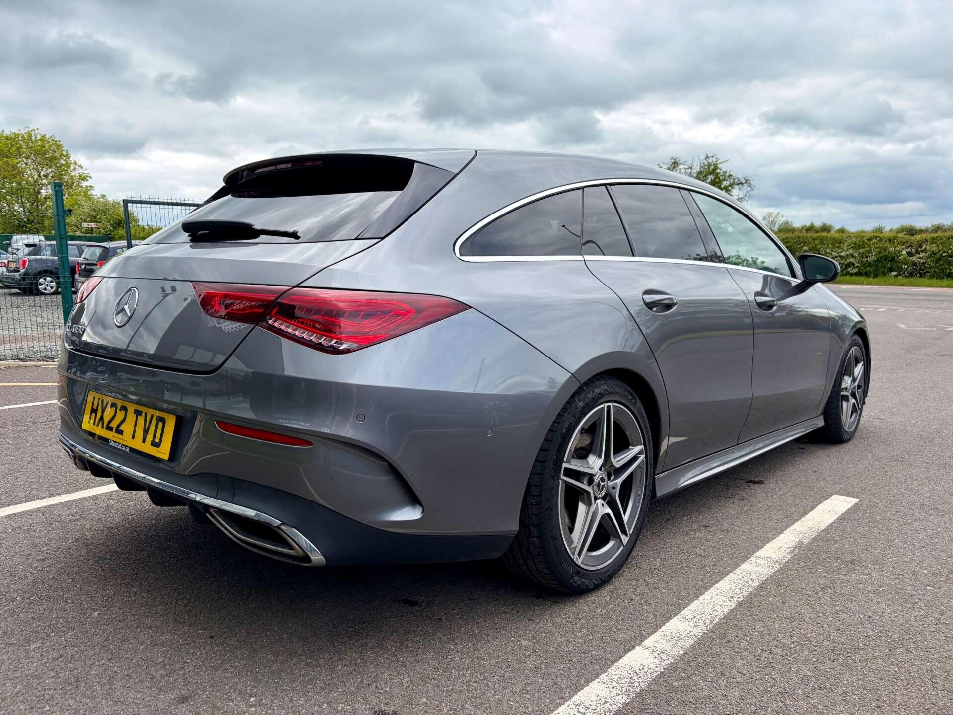 Mercedes-Benz Cla view 8