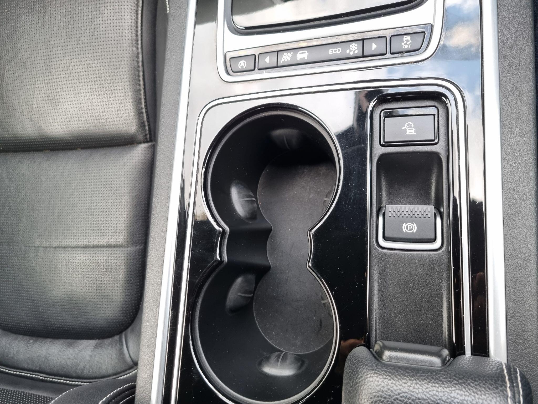 Jaguar Xe view 72