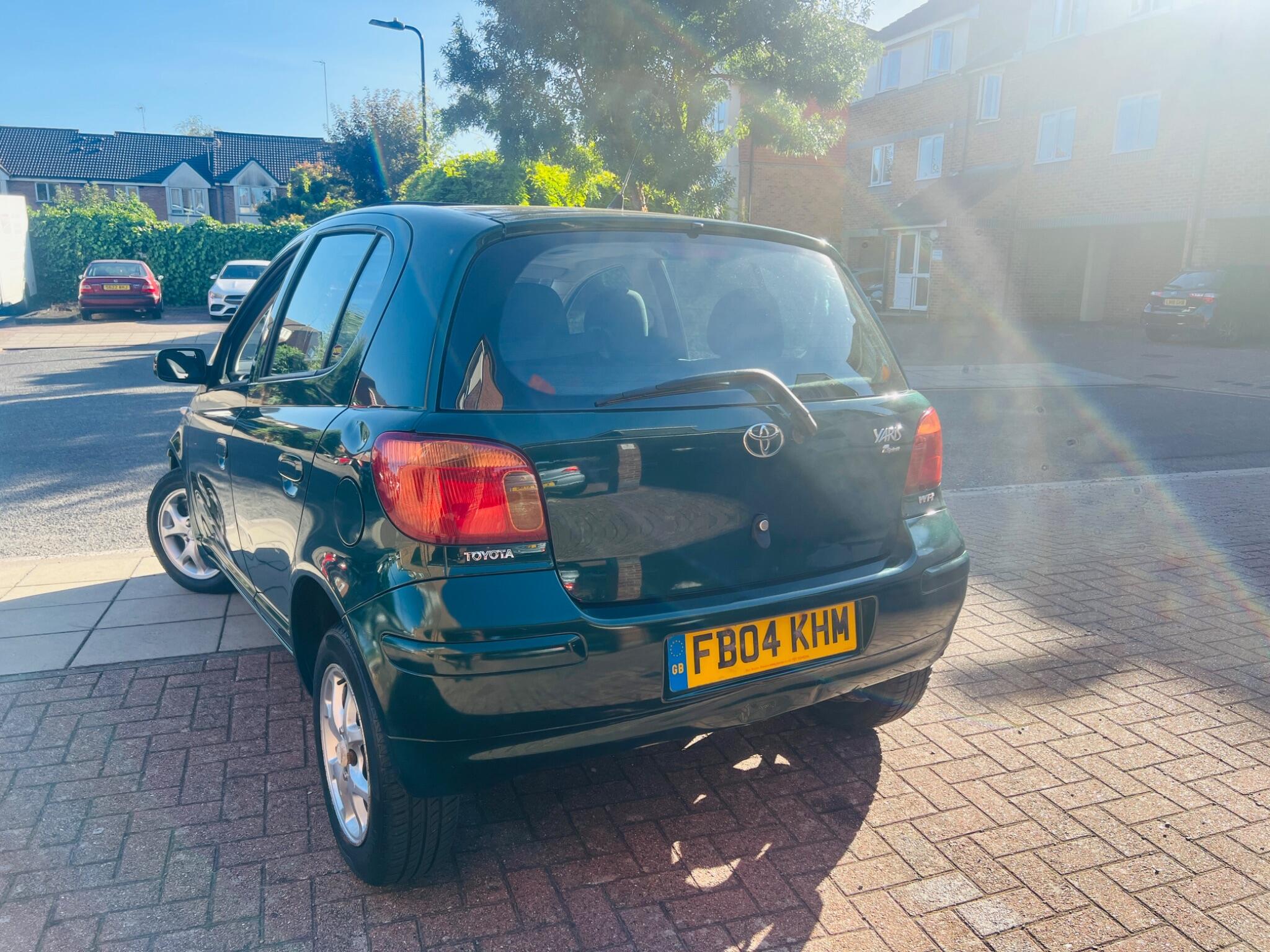 Toyota Yaris view 17