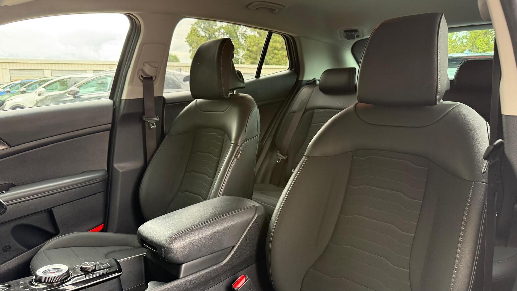 Kia Sportage view 25