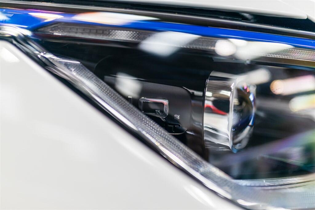Volkswagen Golf view 14