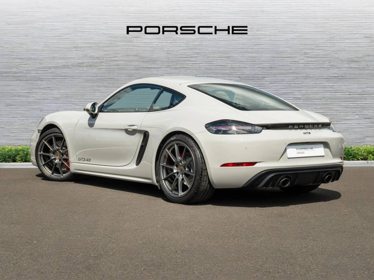 Porsche Cayman view 3