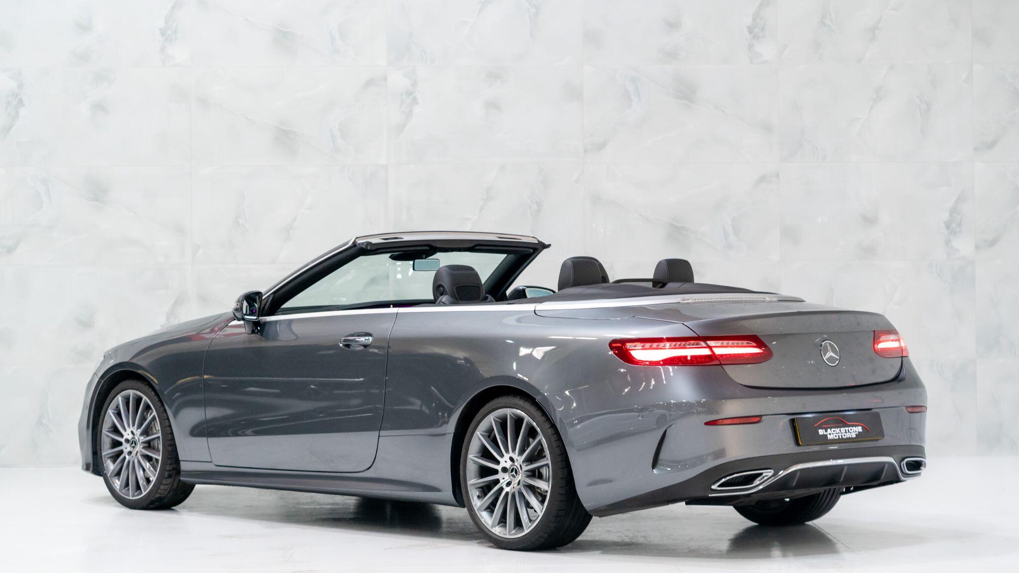 Mercedes-Benz E-Class view 6