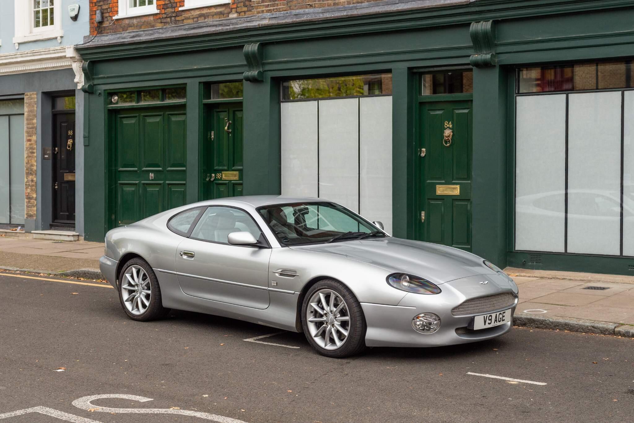 Aston Martin DB7