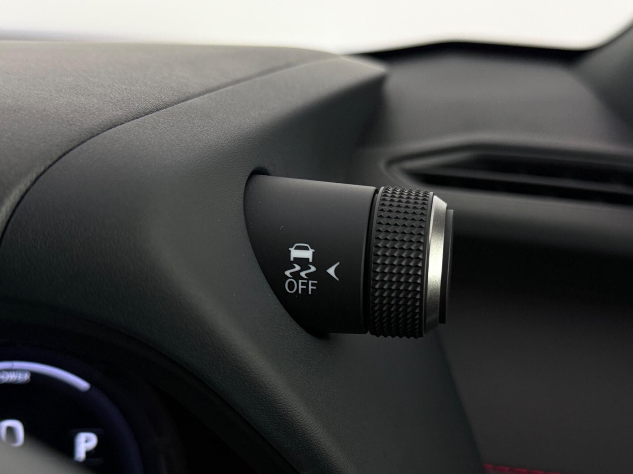 Lexus Ux view 19