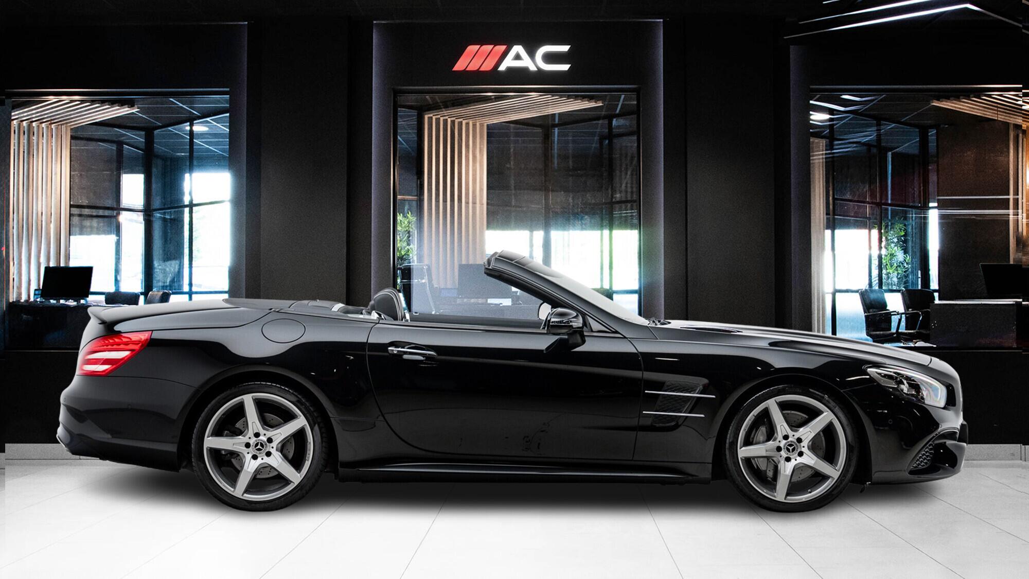 Mercedes-Benz SL view 5
