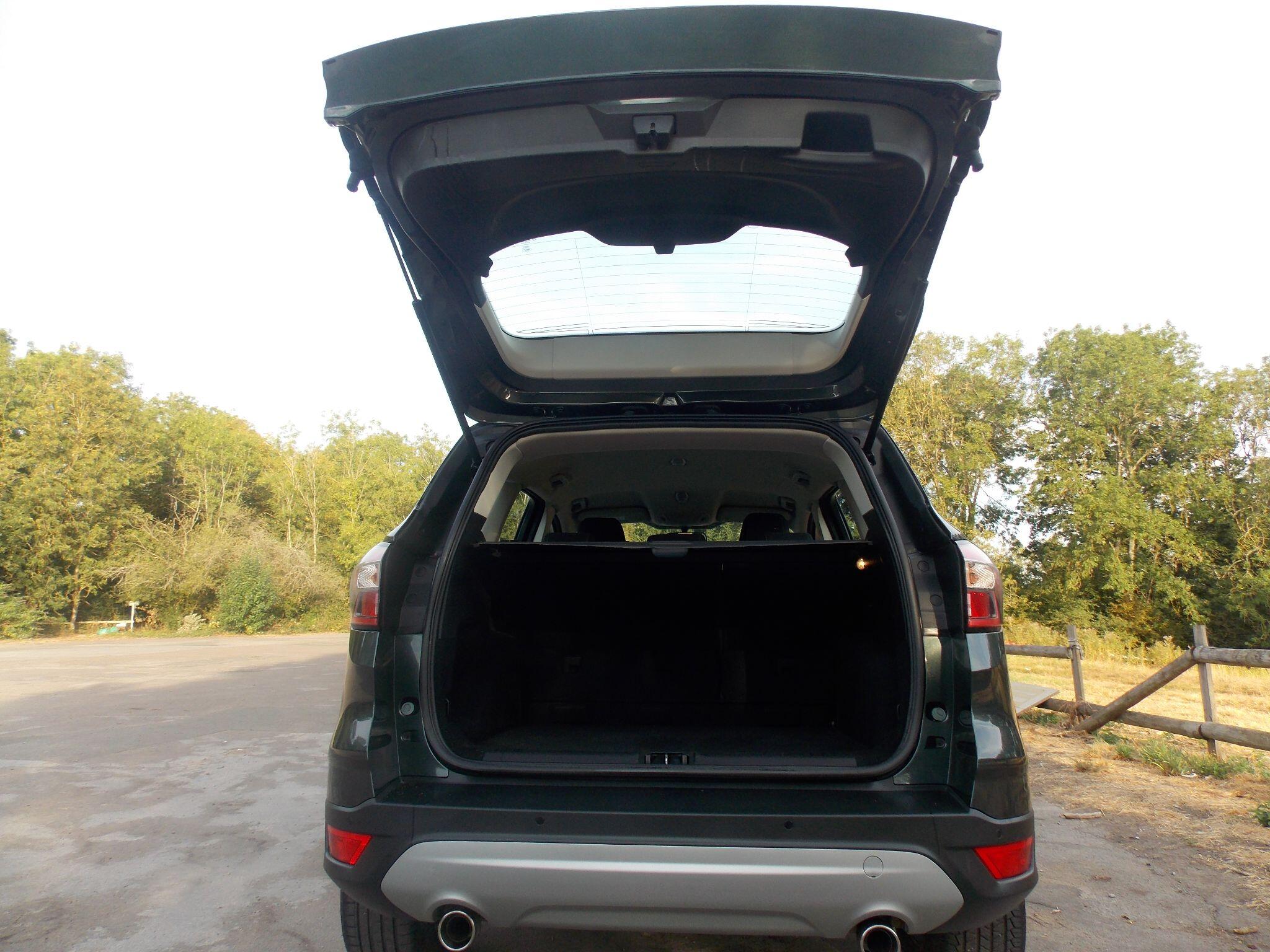 Ford Kuga view 17