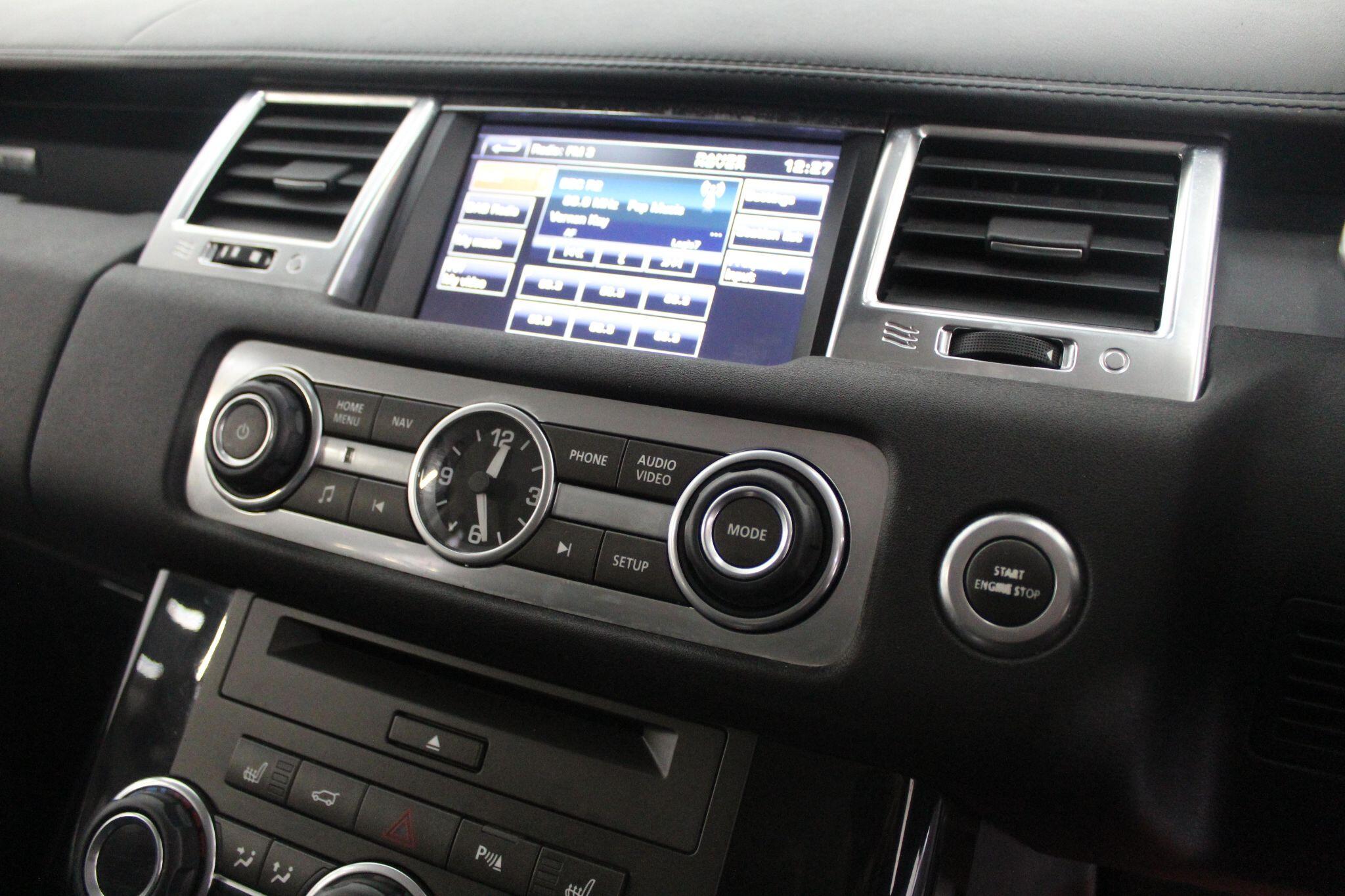 Land Rover Range Rover Sport view 37