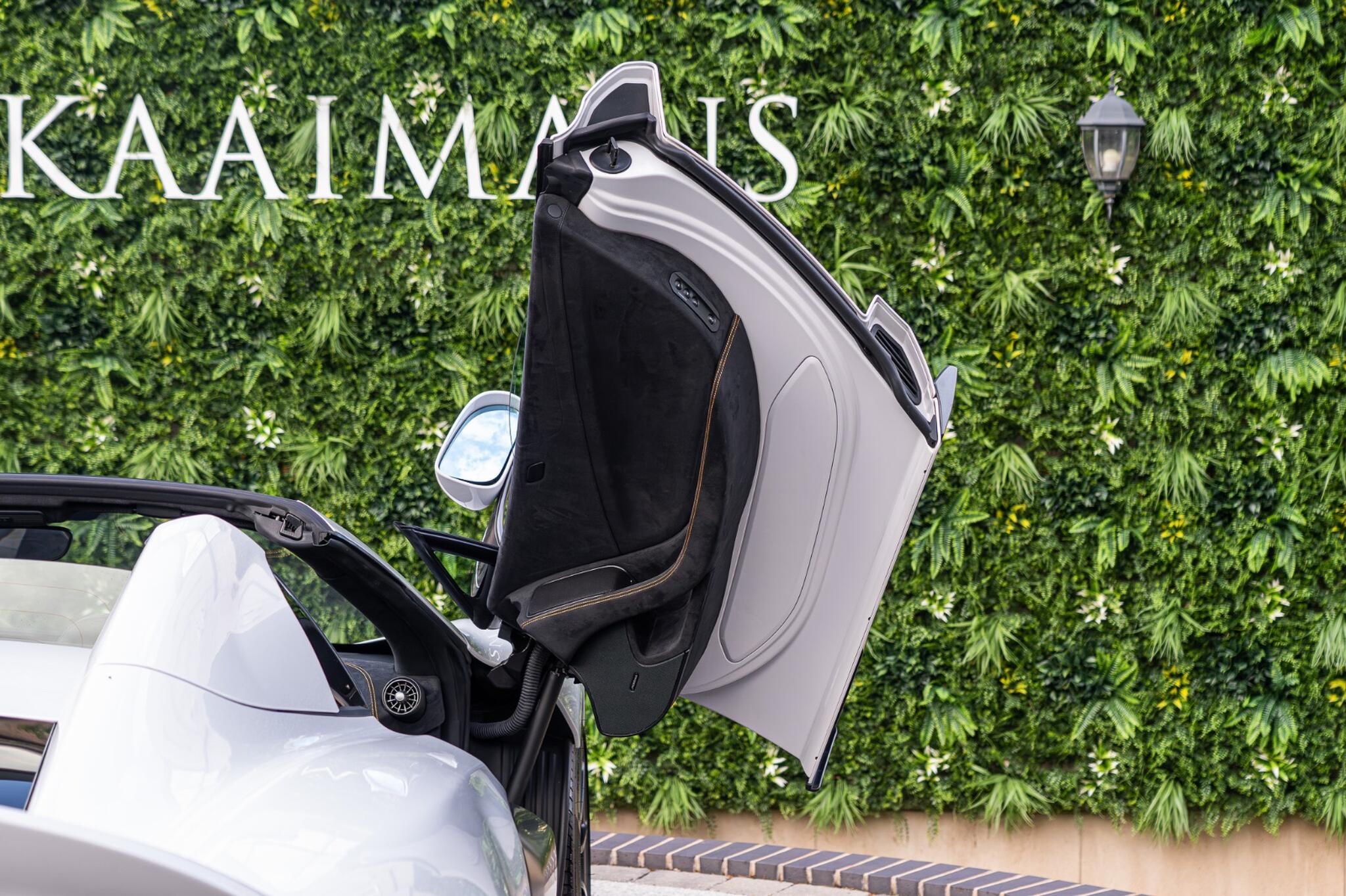 Mclaren 675LT view 21