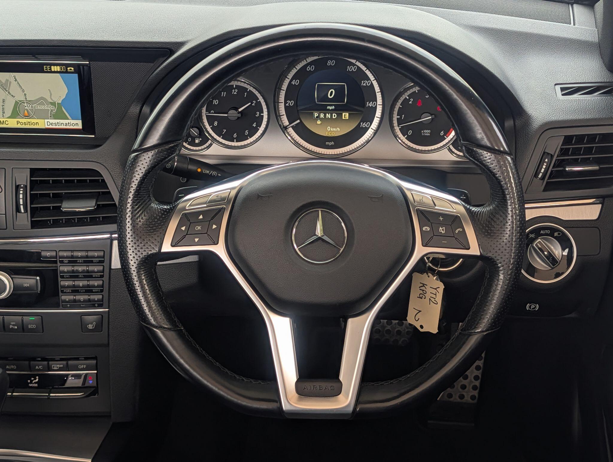 Mercedes-Benz E-Class view 40