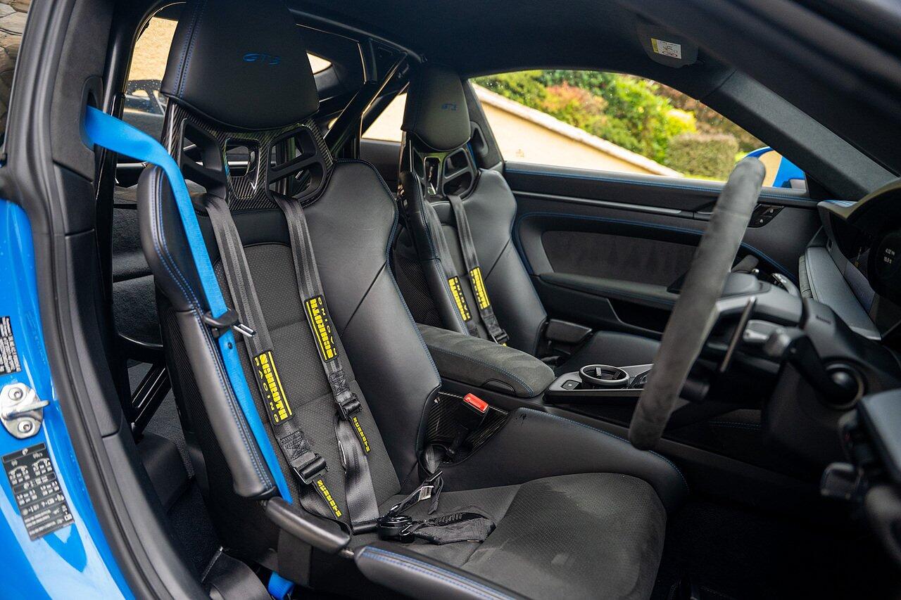 Porsche 911 view 52