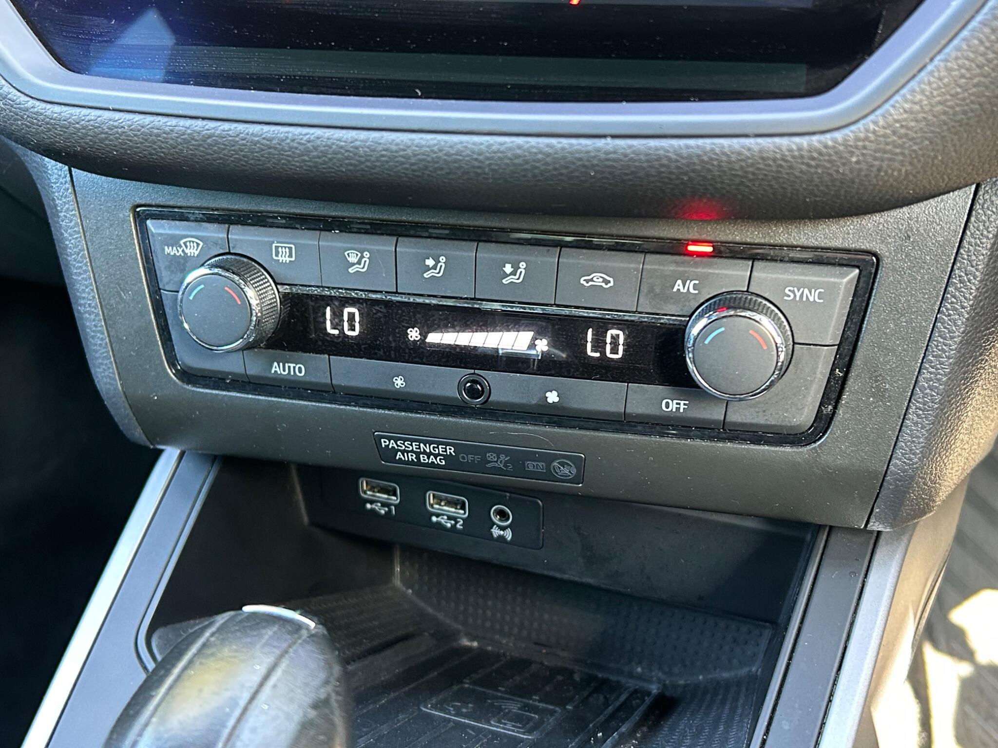 SEAT Arona view 35