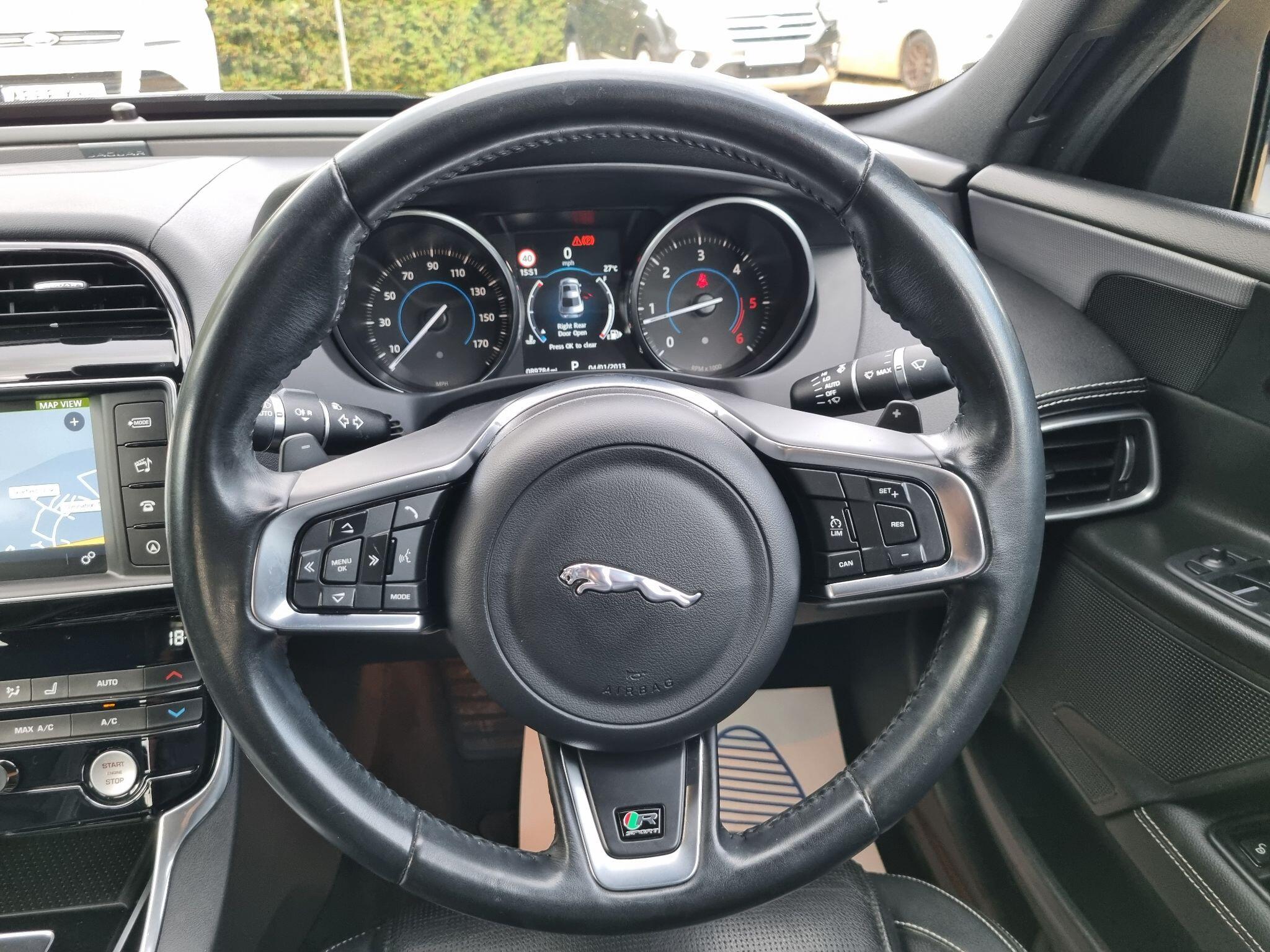 Jaguar Xe view 56